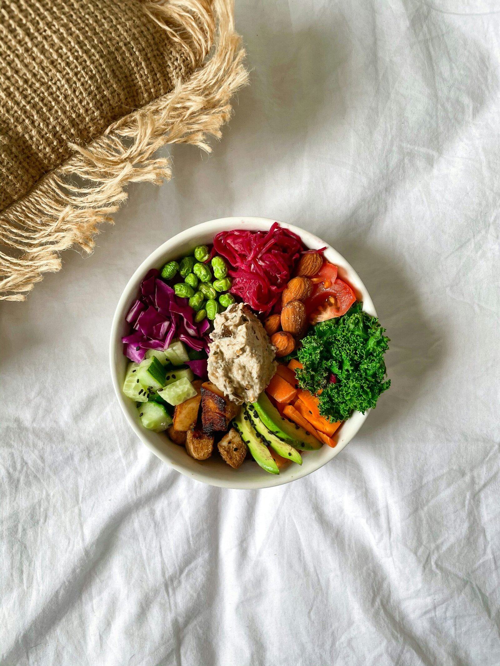 The Ultimate Guide to Beauty, Fitness, and Food: A Holistic Approach to Wellness